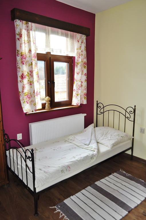 Karczma Brzeziniak Bed & Breakfast Cisna Exterior foto